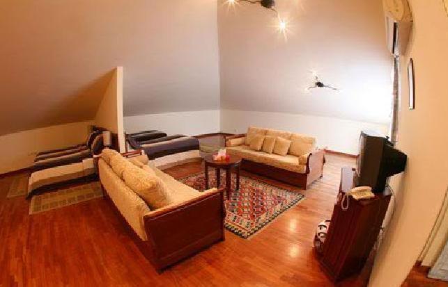 Batroun Village Club Room photo